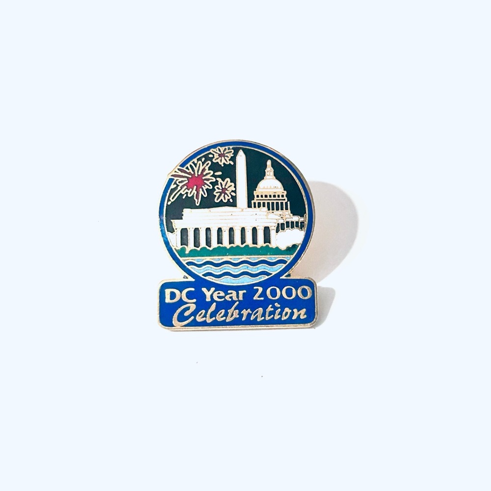 DC Year 2000 Celebration Pin, Travel Pin, Vintage Travel Pins